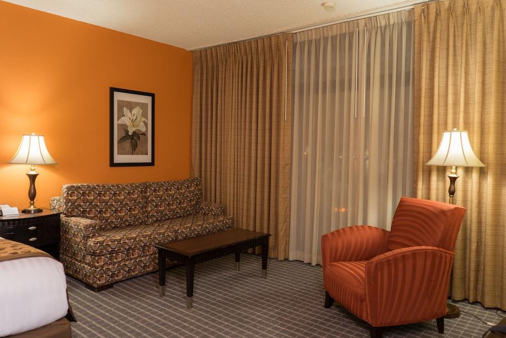 Oakland Airport Executive Hotel Exterior photo