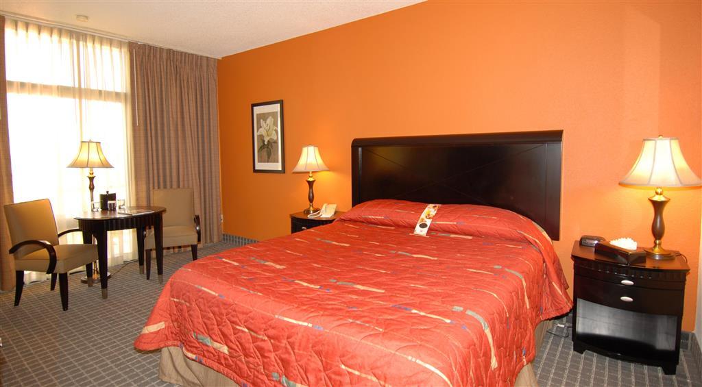 Oakland Airport Executive Hotel Exterior photo