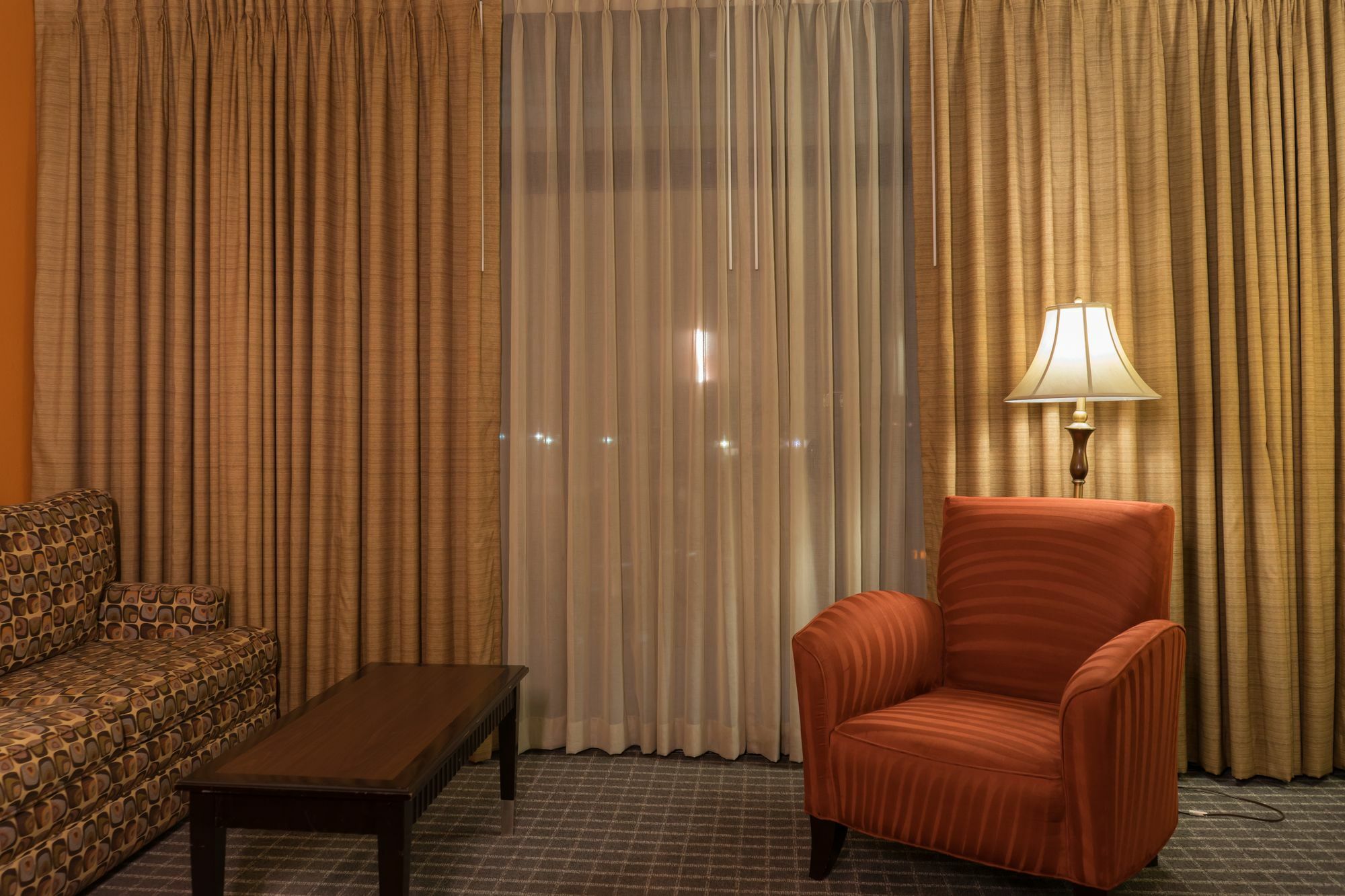 Oakland Airport Executive Hotel Exterior photo